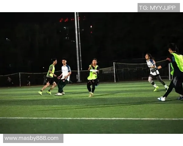 广州飞盘队在全国力量排行榜中荣获第六名展现出强劲实力与团队精神